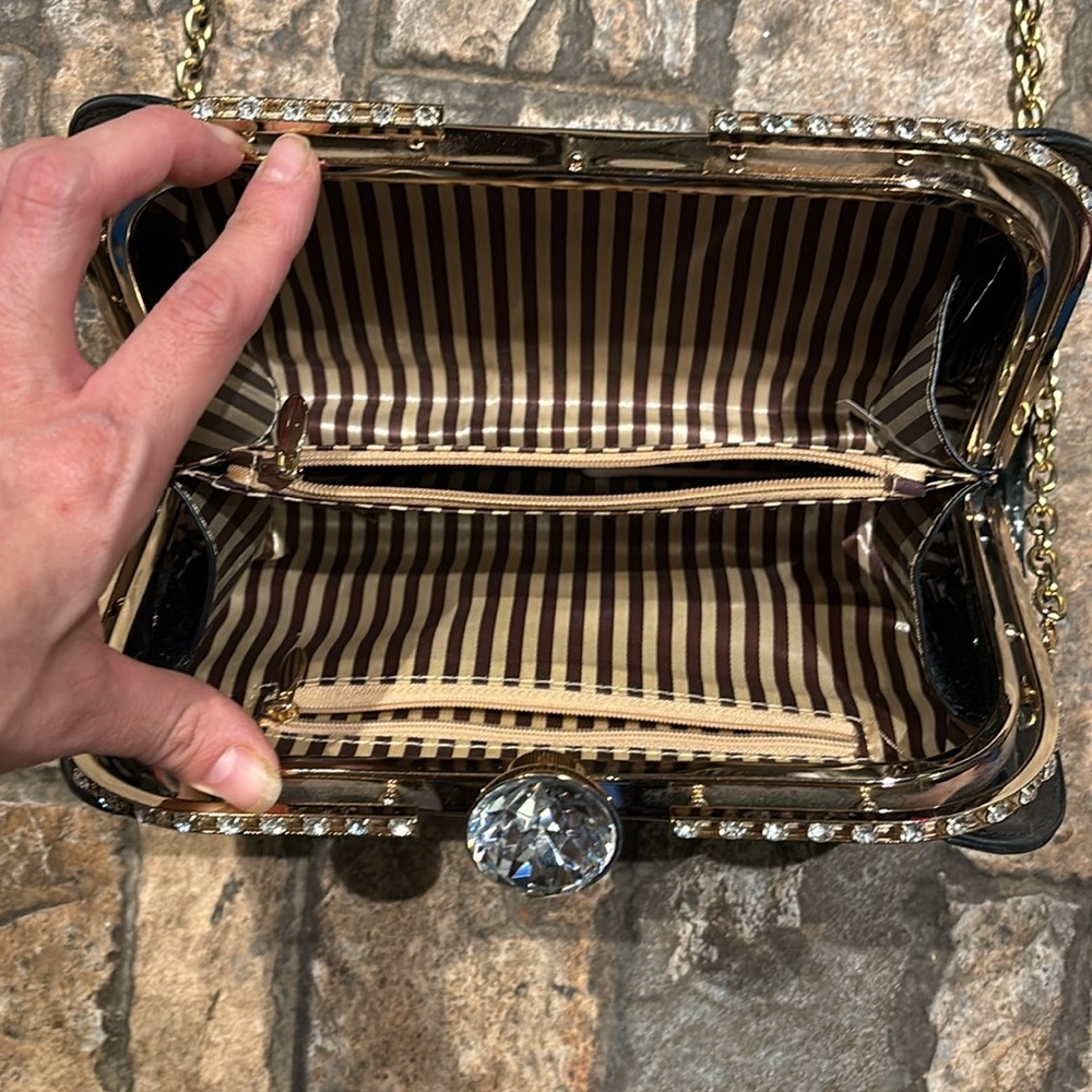 Vintage Rhinestone Clip Chain Purse - Picture 5 of 8